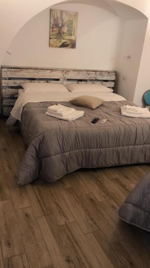 Bed and Breakfast L Antico Soffitto Тропеа Екстер'єр фото